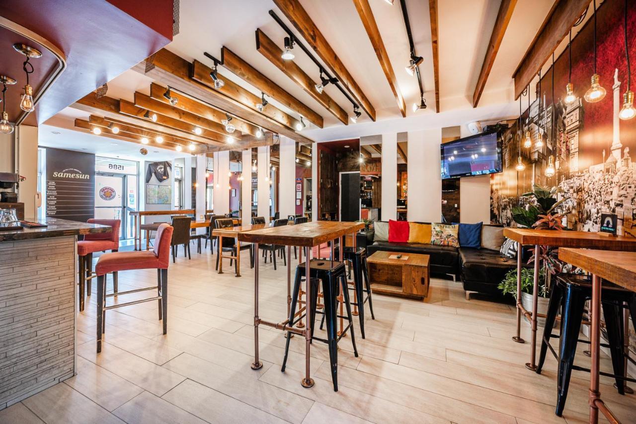 เซมซัน มอนทรีออล เซ็นทรัล Hostel มอนทรีอัล ภายนอก รูปภาพ