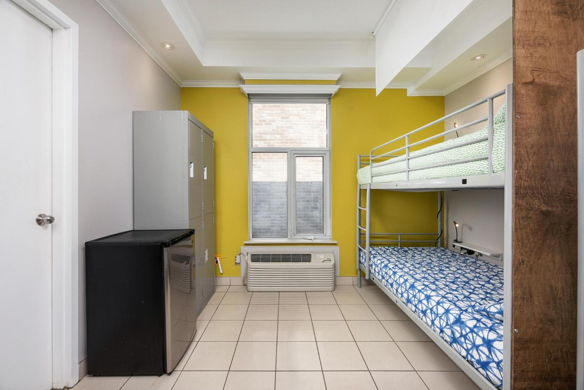 เซมซัน มอนทรีออล เซ็นทรัล Hostel มอนทรีอัล ภายนอก รูปภาพ
